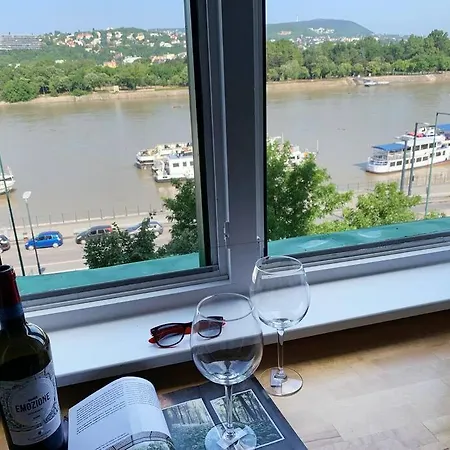 Appartamento Unique View On Danube, Margaret Island, Buda Hills *