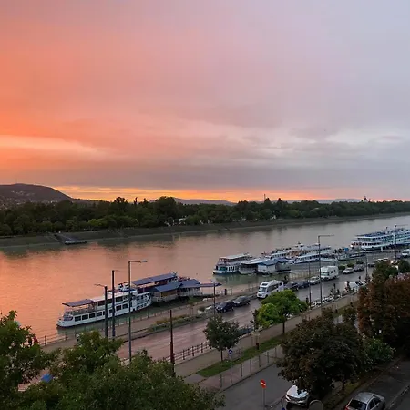 Appartamento Unique View On Danube, Margaret Island, Buda Hills *