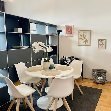 Unique View On Danube, Margaret Island, Buda Hills Apartment