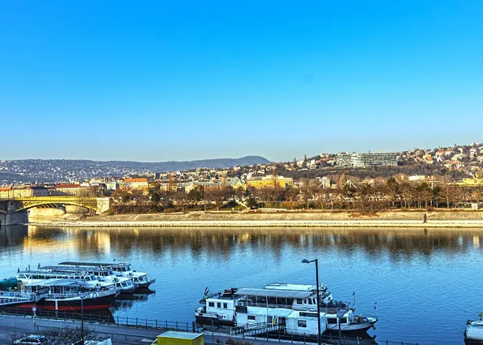 Unique View On Danube, Margaret Island, Buda Hills Apartmán *
