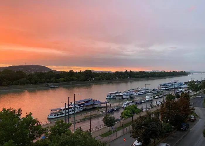 Apartament Unique View On Danube, Margaret Island, Buda Hills *